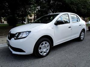 Renault Logan  color blanco