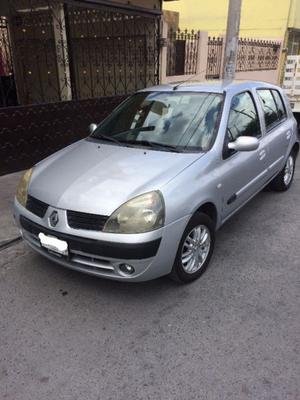 VENDO Renault Clio  EXPRESSION EQUIPADO