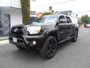 Toyota Tacoma D-cab Sport