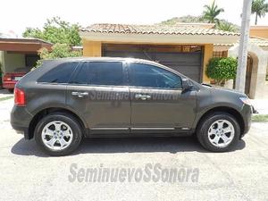 FORD EDGE  EN PERFECTAS CONDICIONES