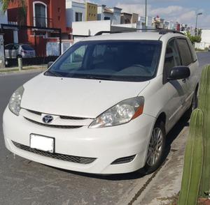 Toyota Sienna  impecable