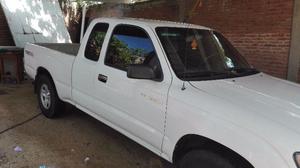 Toyota Tacoma del 98 a $, con aire acondicionado,