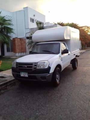 Camioneta para trabajo, al día y en excelentes condiciones