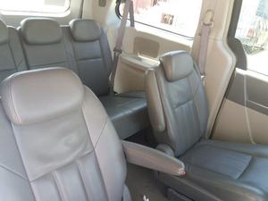 Chrysler Town & Country