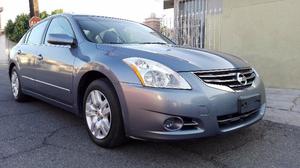  Elegante Nissan Altima Sport, Confortable, Audaz y