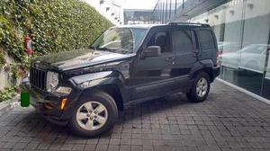 Jeep Liberty p Sport Aut 4x2