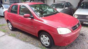 Chevrolet Corsa  autoestik 4 cilindros excelente trato