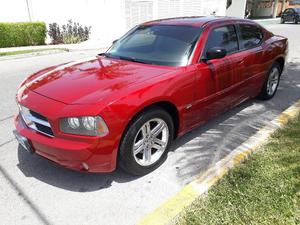 Deportivo Dodge Charger SXT 