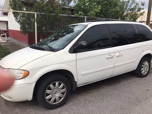 Chrysler Town & Country