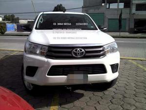Toyota Hilux  Standar 4 Cil Doble Cabina