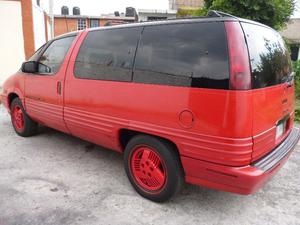 Chevrolet Venture  Roja