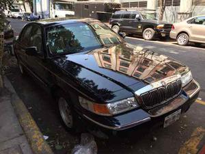 Ford Grand Marquis 