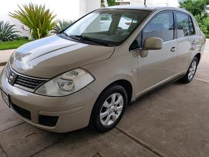 Nissan Tiida  Premium