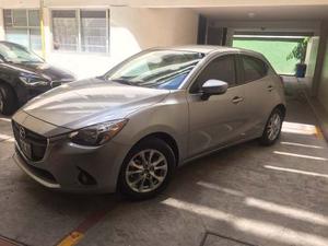 Mazda  - Itouring Manual - Único Dueño