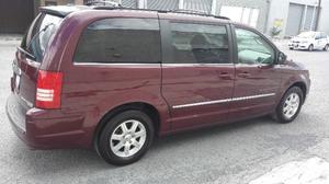 Chrysler Town & Country LIMITED