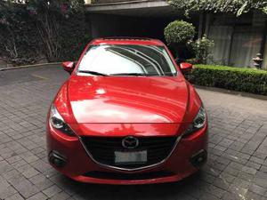 Mazda 3 S Rojo Brillante