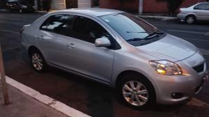 Toyota Yaris Premium