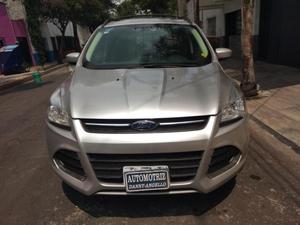 Ford Escape p SE Plus 2.5 aut