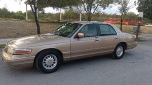 Ford Grand Marquis