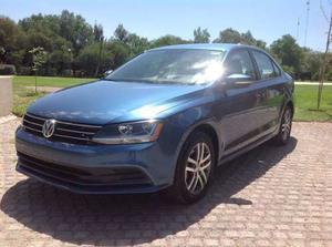 Volkswagen Jetta A6 2.5 Lts Trendline 