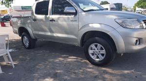 hilux doble cabina clima