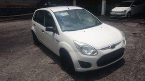Ford Fiesta Ikon , impecable
