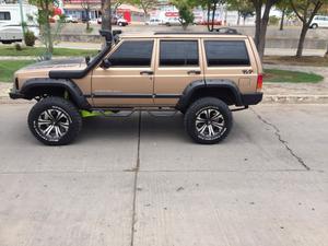 Jeep Cherokee Sport 