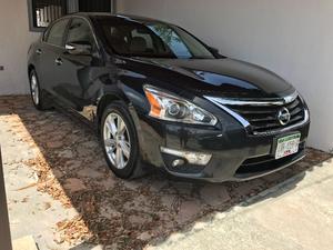 Nissan Altima full equipo