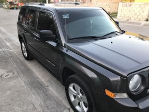 Jeep Patriot  Limited 4x2 Impecable 42 Mil Kms