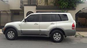 MITSUBIHI MONTERO 