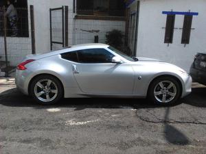 Nissan 370Z  Kilometraje 