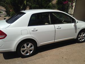 Nissan Tiida emotion estandar