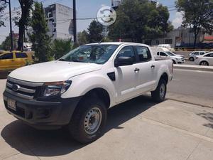 Ford ranger pick up 4 cilindros doble cabina