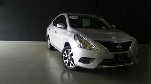 Nissan Versa  Exclusive L4/1.6 Aut