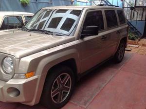 Jeep Patriot  Base Mt