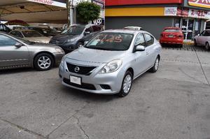 Nissan Versa  AUTOMATICO DE SEGUREO $ NEGOCIABLE