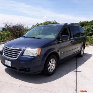 Chrysler town Country