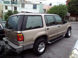 Ford explorer exelente