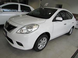 Nissan Versa p Advance 5vel