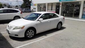 TOYOTA CAMRY LE - 