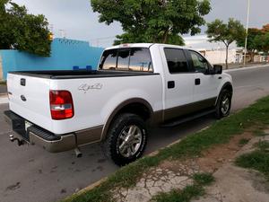 impecable Ford Lobo Lariat 4X4