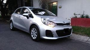 Kia Rio  hb