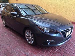 Mazda 3 Hatchback S Grand Touring  Impecable