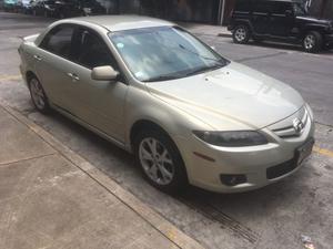 Mazda 6 de 4 cilindros