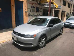 Volkswagen Jetta Mk6 2.0 Aut.