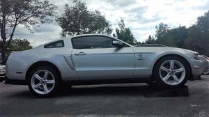Mustang Gt  Glass Roof Automatico Piel Doble Escape Nuev