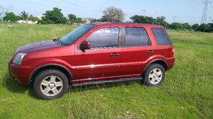 Ford Ecosport con Clima impecable