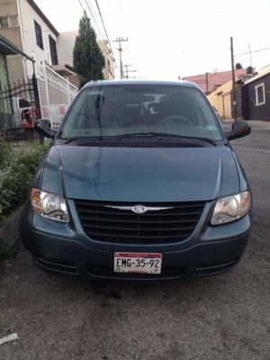 Chrysler Town & Country  Kilometraje 