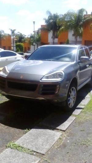 Porsche Cayenne  Kilometraje 