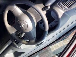 Nissan Platina  Kilometraje  automático